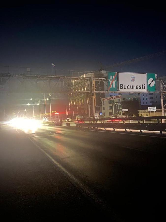 In Apart Hotel Bukareszt Zewnętrze zdjęcie