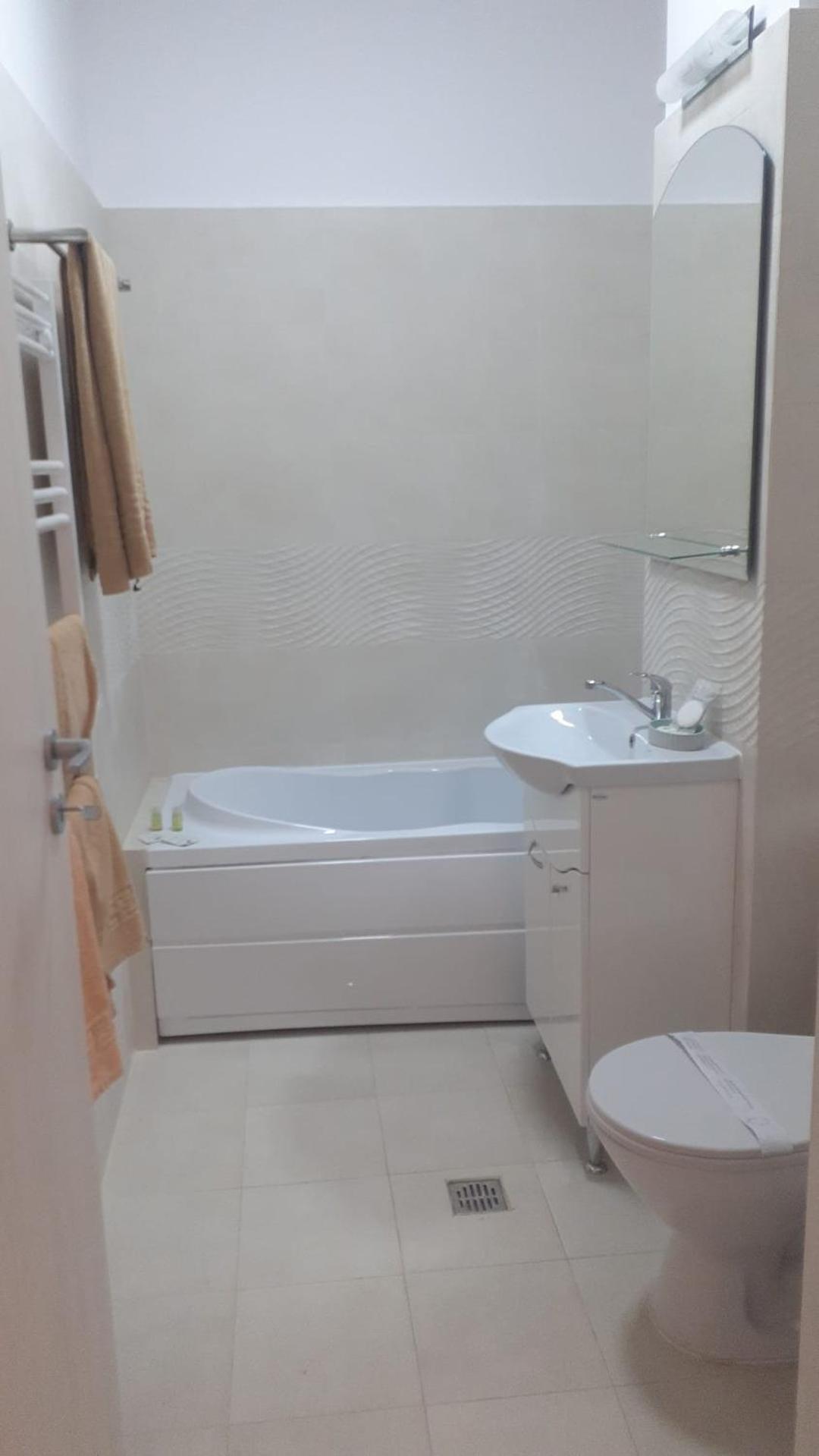 In Apart Hotel Bukareszt Zewnętrze zdjęcie