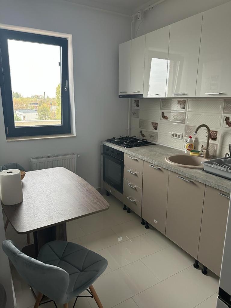 In Apart Hotel Bukareszt Zewnętrze zdjęcie